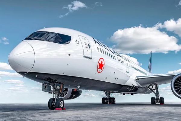 Air Canada Reports First Quarter Loss of $17 Million in 2023