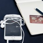 iphone-visa-business-buying-38565.jpeg